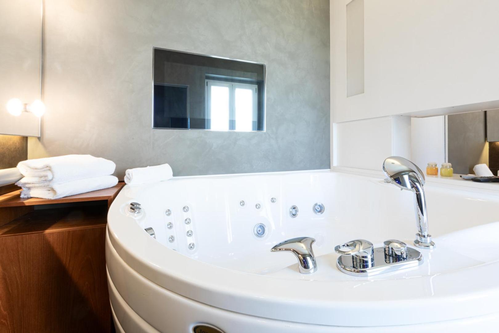 Citta Studi Terrace Suite With Jacuzzi - Top Collection Milano Dış mekan fotoğraf